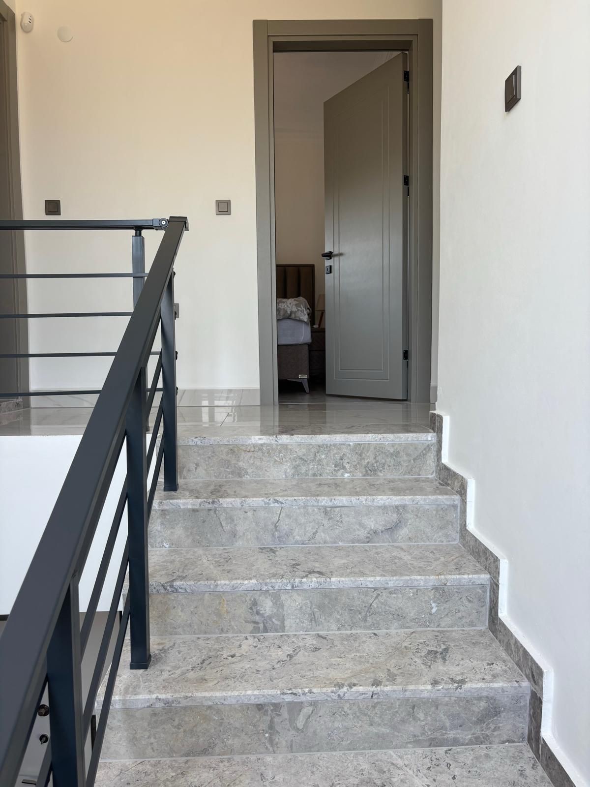 Detached villa with private pool for sale kusadasi