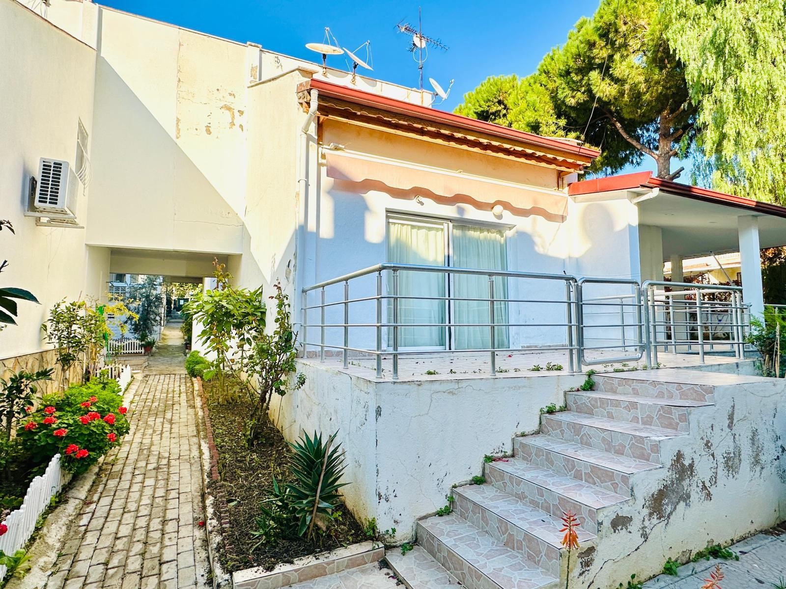 450 m to Blue Flag Beaches – A Unique Duplex Villa in Kadınlar Denizi