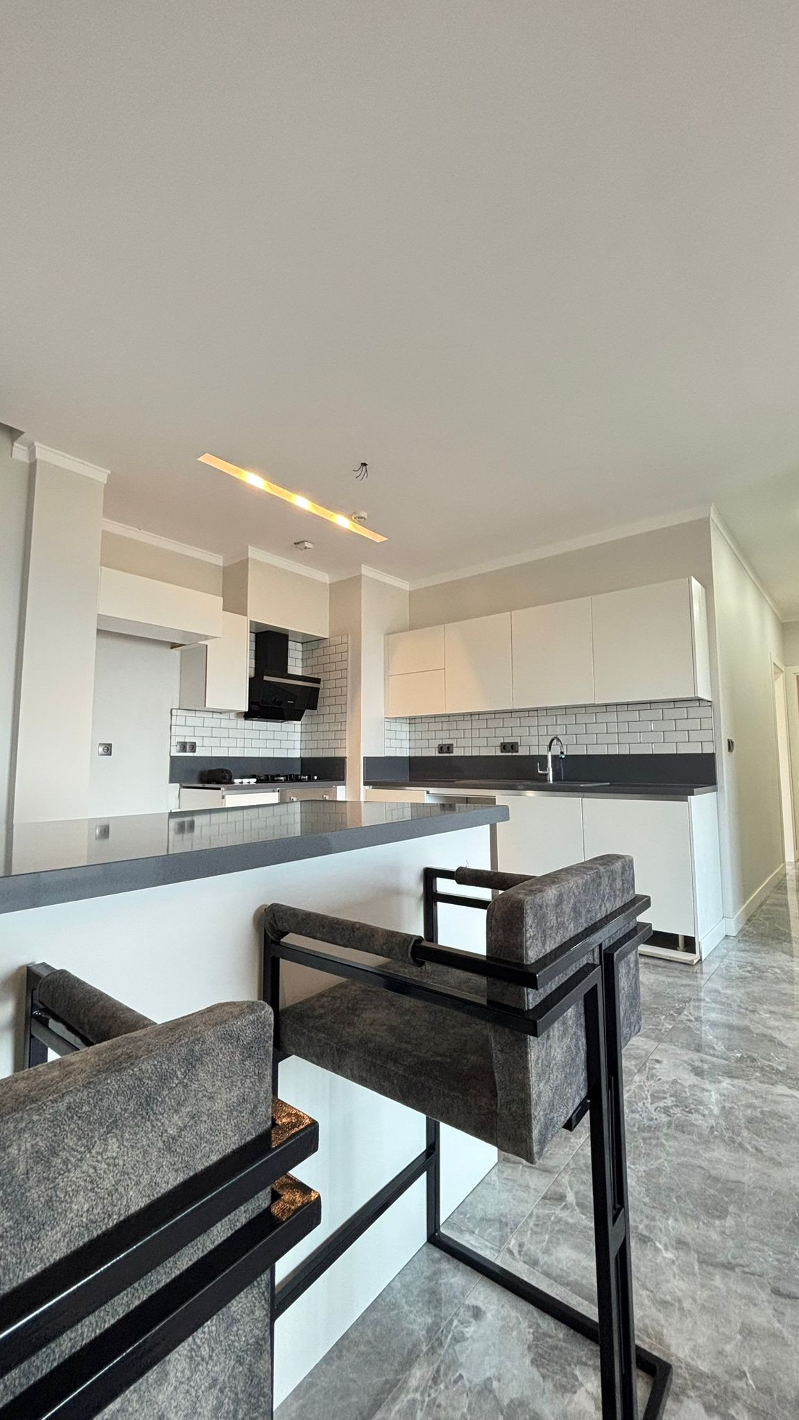 Apartment in a Boutique and Luxury Complex with Full Panoramic View in Kuşadası Kadınlar Denizi