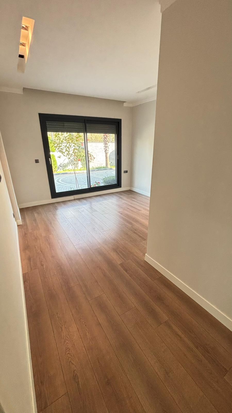 Apartment in a Boutique and Luxury Complex with Full Panoramic View in Kuşadası Kadınlar Denizi