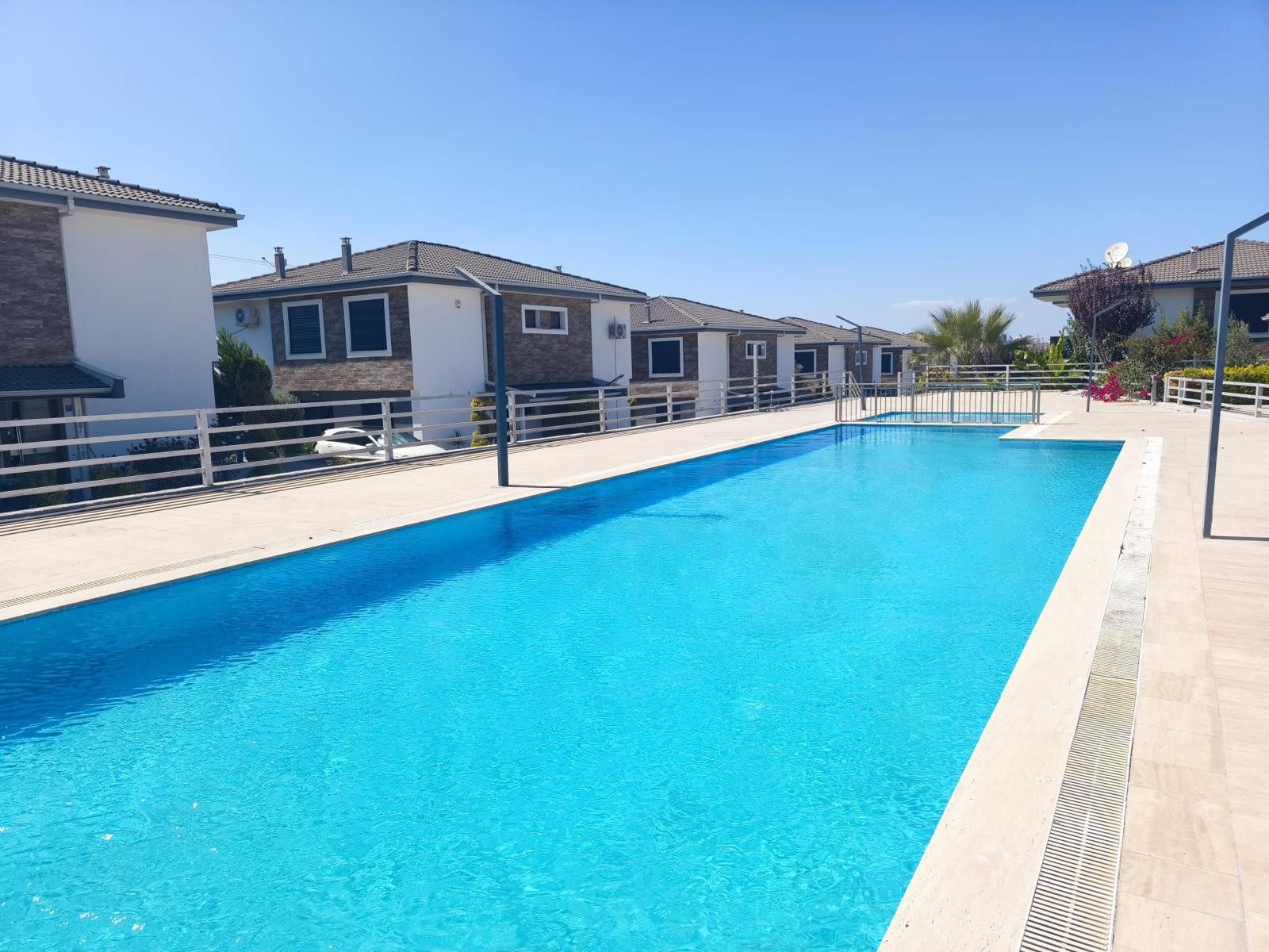 A Rare Opportunity in Kuşadası Soğucak: Corner Villa with Private Garden