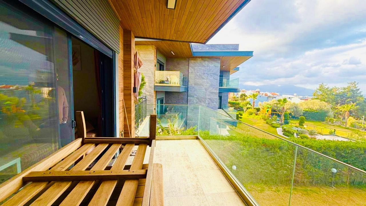 Luxury 3+1 Apartment with Full Sea View, Within Walking Distance to Ladies Beach, in a Prestigious Complex