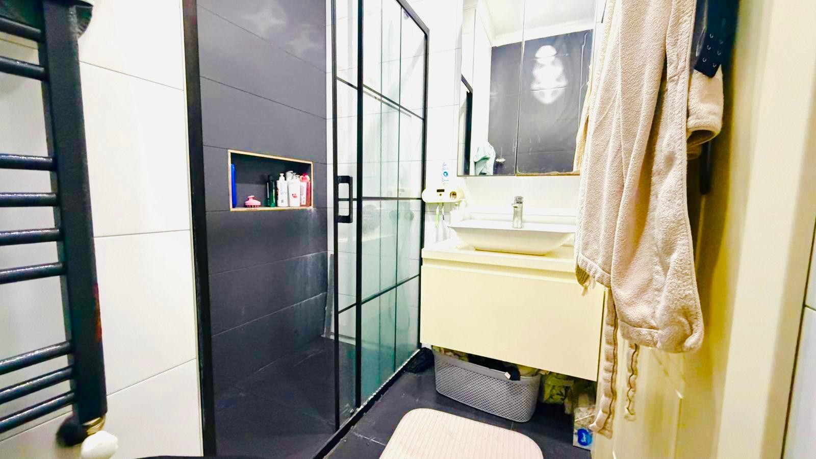 Luxury 3+1 Apartment with Full Sea View, Within Walking Distance to Ladies Beach, in a Prestigious Complex