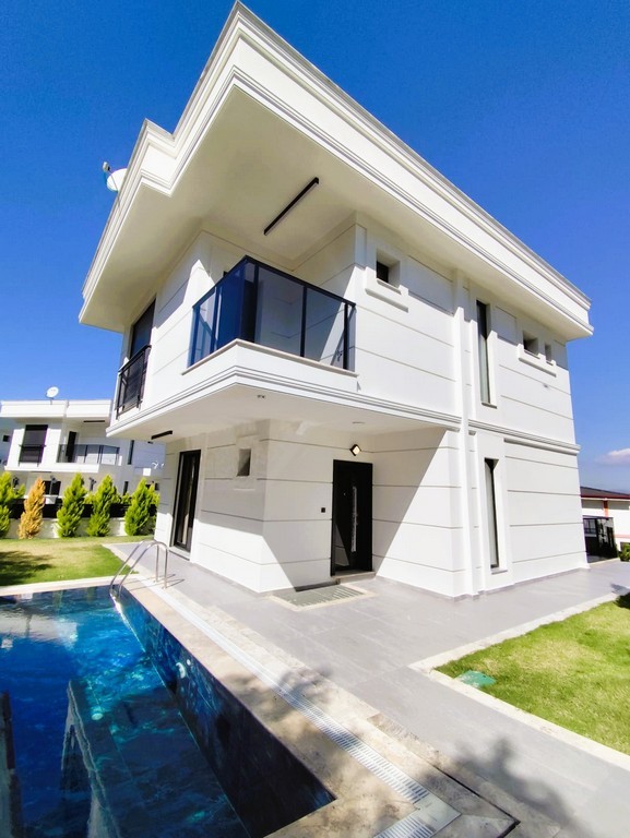 A Peaceful Villa Surrounded by Clean Air and Nature in Davutlar, Kuşadası