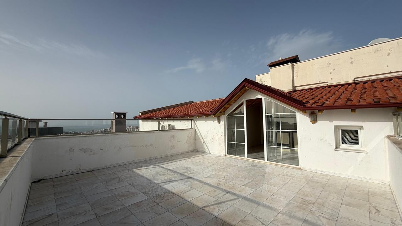 🌊 Sea View 4+1 Penthouse in Kuşadası 🌊