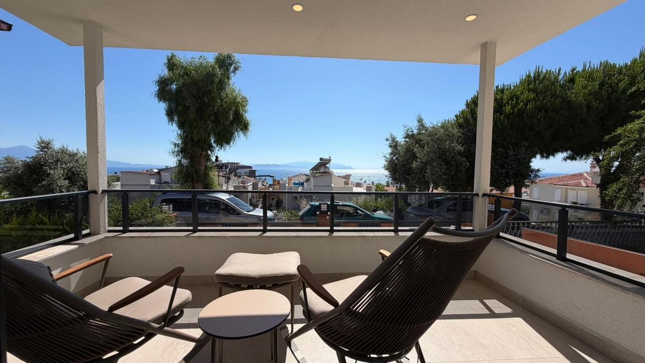 🌅Luxury Renovated Sea View Villa for Sale in Ladies Beach, Kuşadası🏡