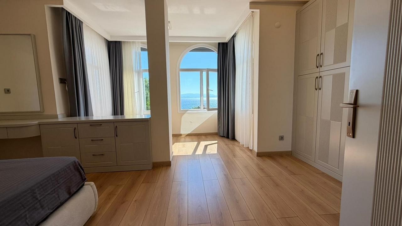 🌅Luxury Renovated Sea View Villa for Sale in Ladies Beach, Kuşadası🏡
