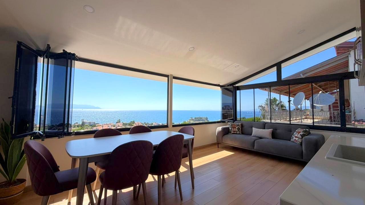 🌅Luxury Renovated Sea View Villa for Sale in Ladies Beach, Kuşadası🏡