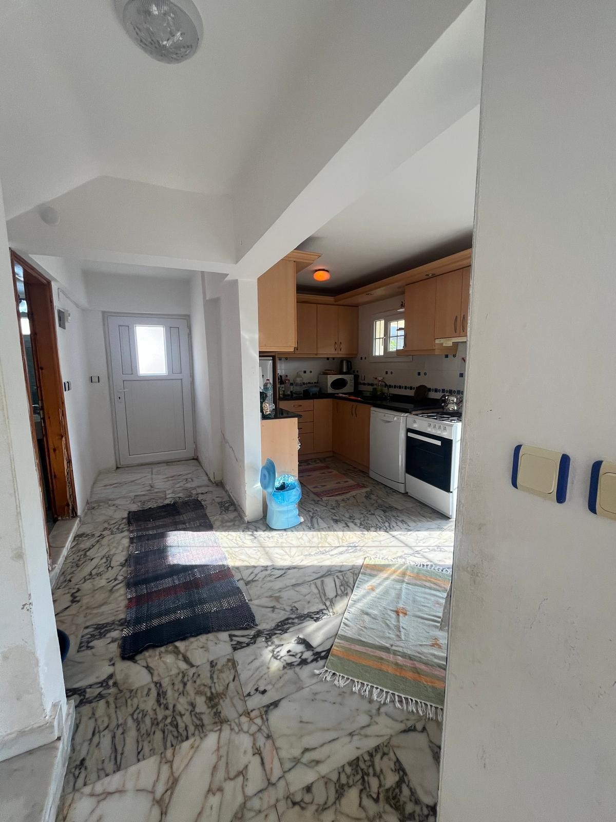 FOR SALE IN KUŞADASI LADIES BEACH | ONLY 400 M TO THE SEA | POOLSIDE CORNER VILLA | 140 SQM NET