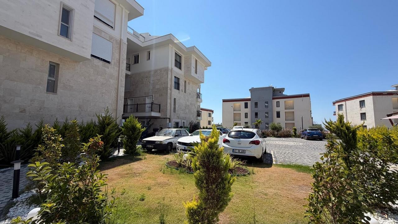 3+1 APARTMENT FOR SALE WITH MOUNTAIN AND POOL VIEWS IN DEĞİRMENDERE, KUŞADASI